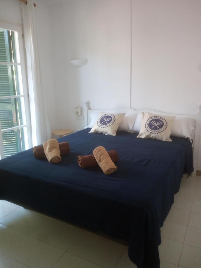 Apartamentos Playa Park Brisas Son Xoriguer קאלאן בוש מראה חיצוני תמונה