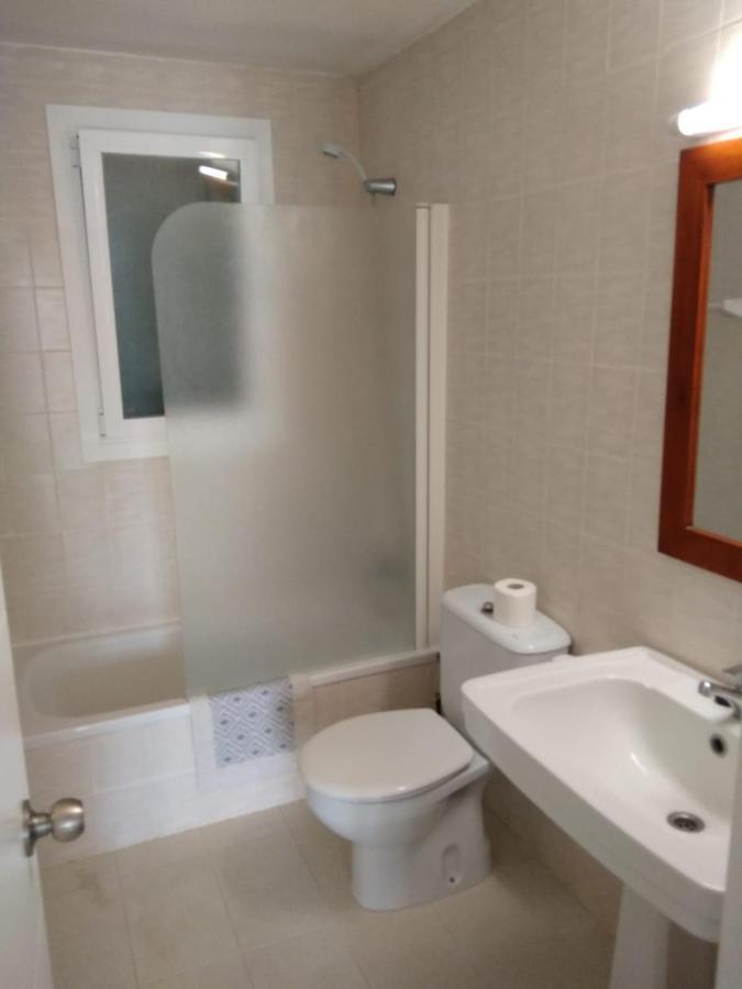 Apartamentos Playa Park Brisas Son Xoriguer קאלאן בוש מראה חיצוני תמונה